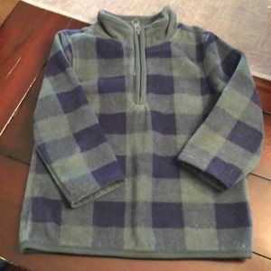 Half zip fleece pullover